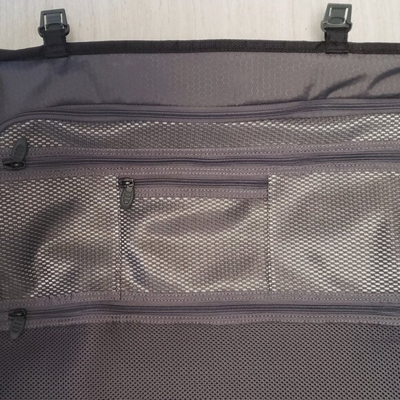 TUMI Garment Bag Tri-Fold Carry-On - Picture 6 of 8